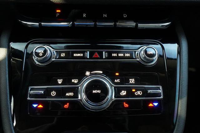 Used 2022 Lincoln Corsair FWD image 22