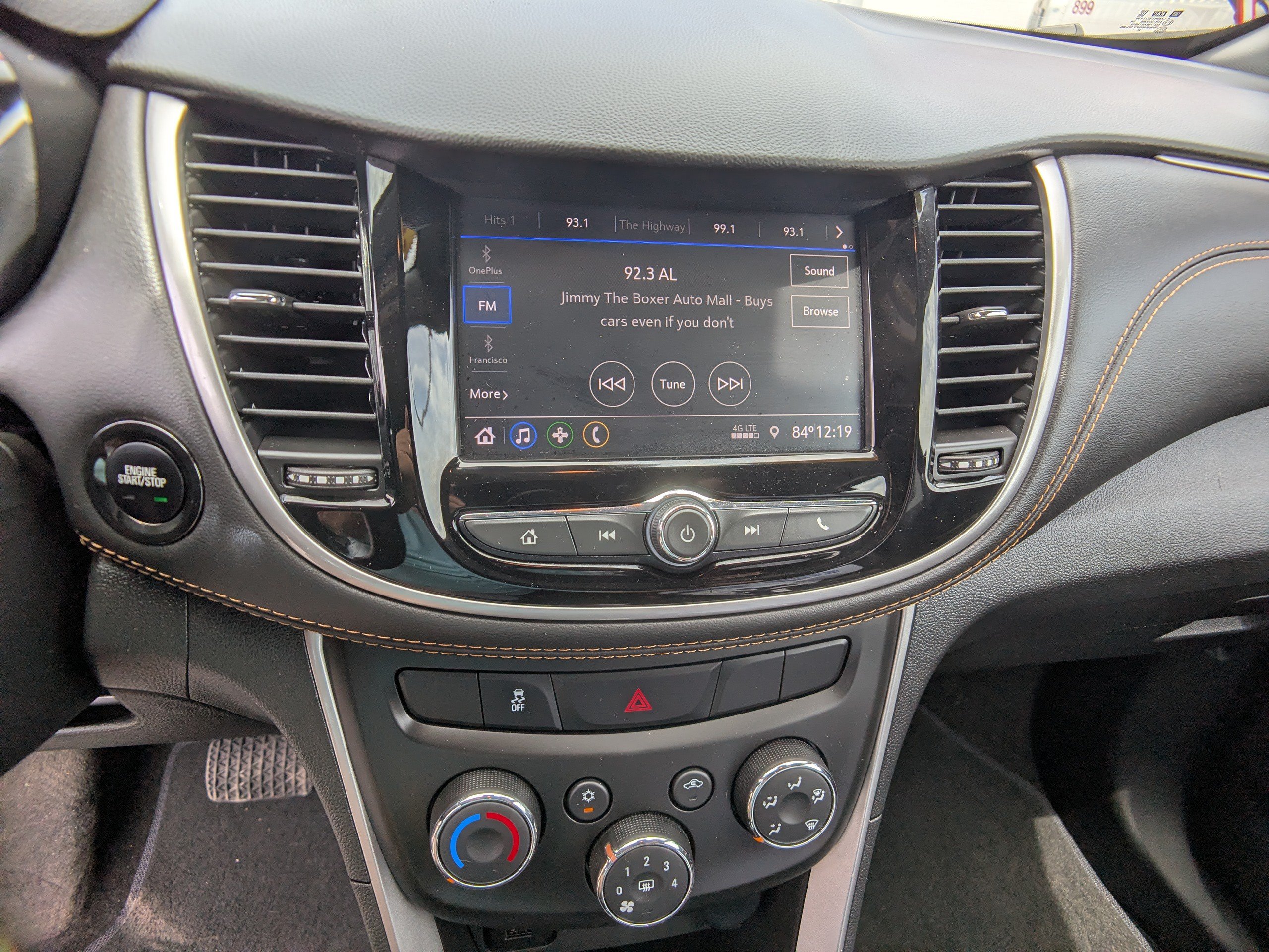 Used 2022 Chevrolet Trax LT w/ LT Convenience Package AWD/4WD image 21