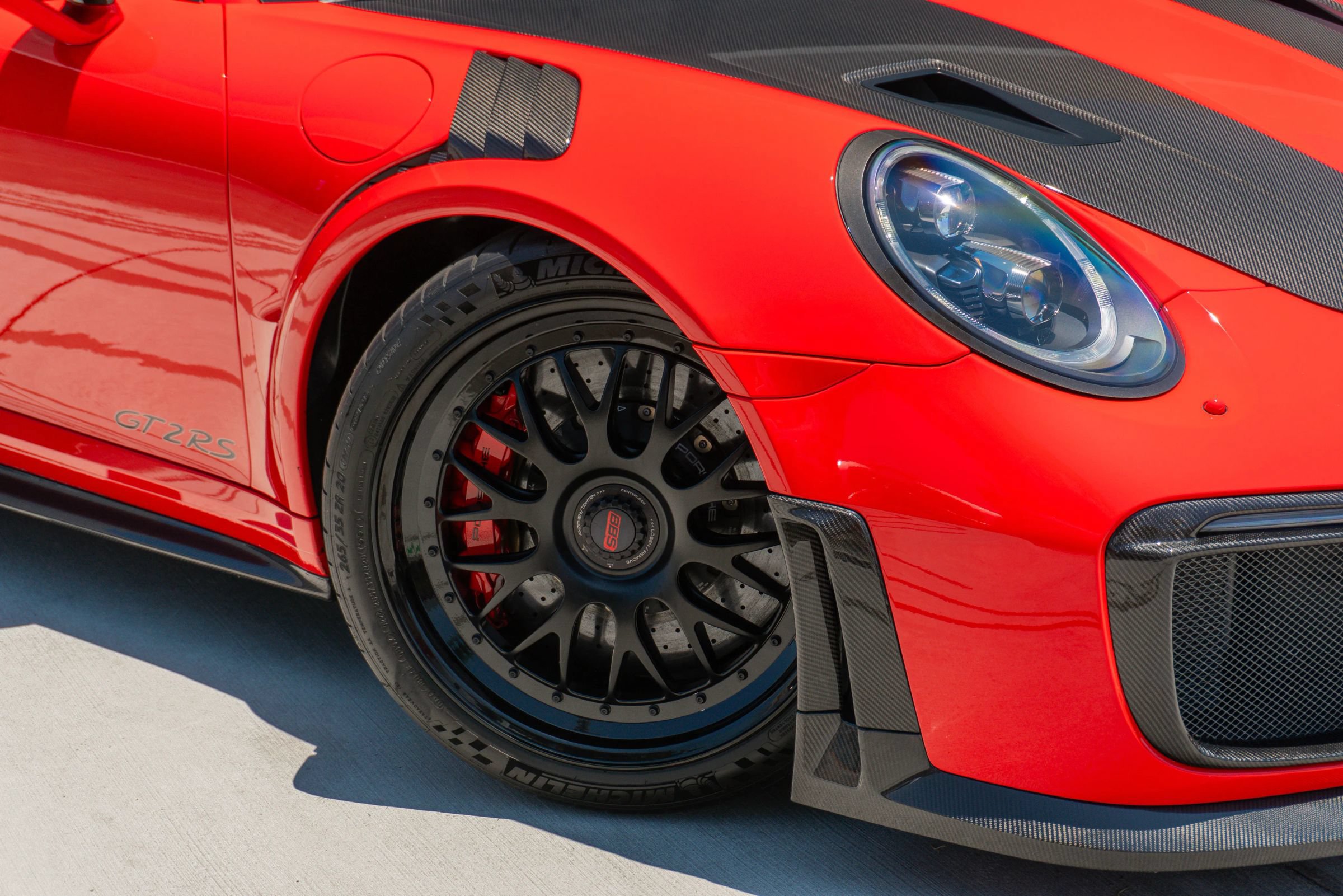 Used 2018 Porsche 911 GT2 RS RWD image 31