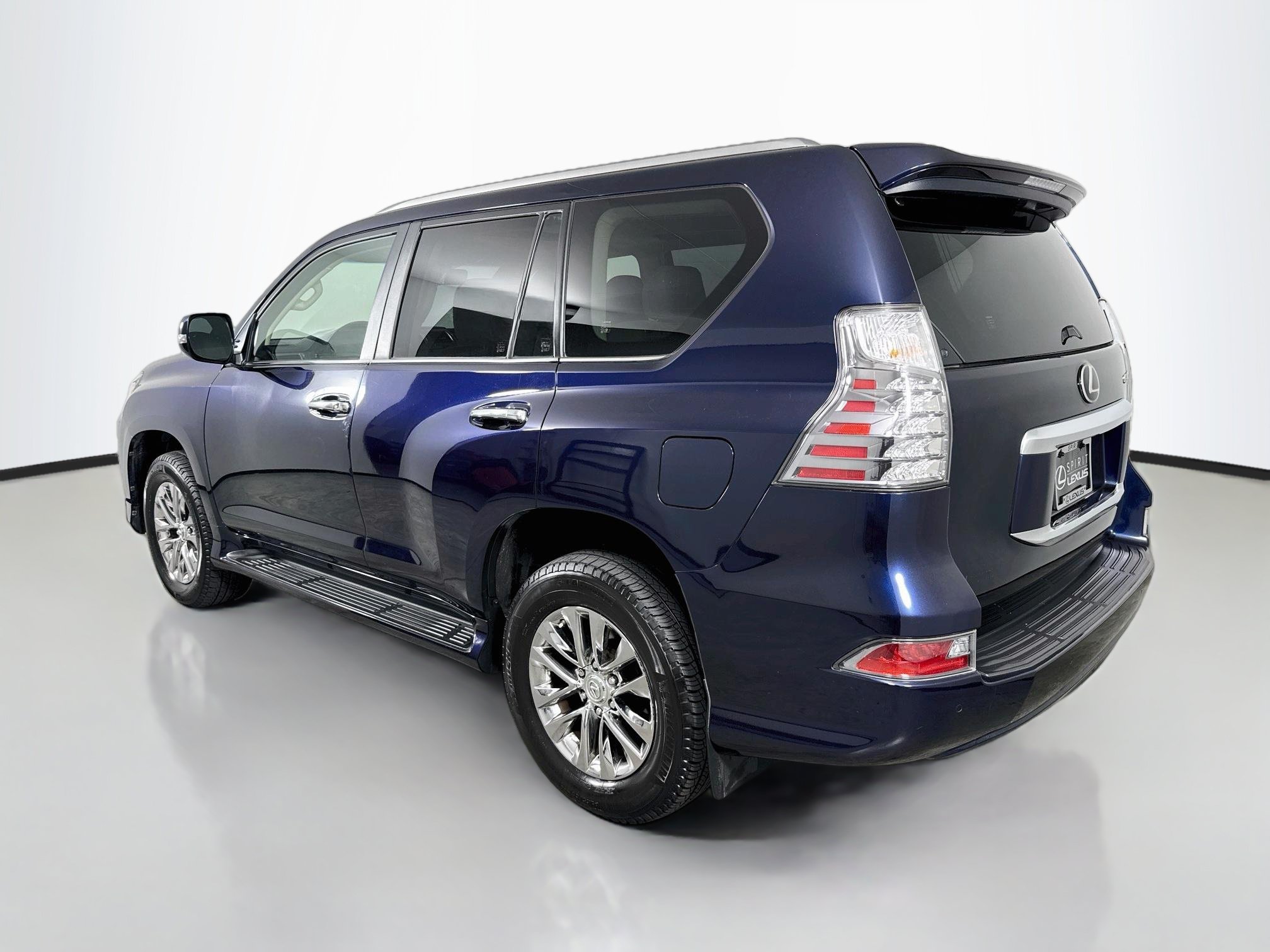Used 2020 Lexus GX 460 Premium w/ Premium Package AWD/4WD image 5