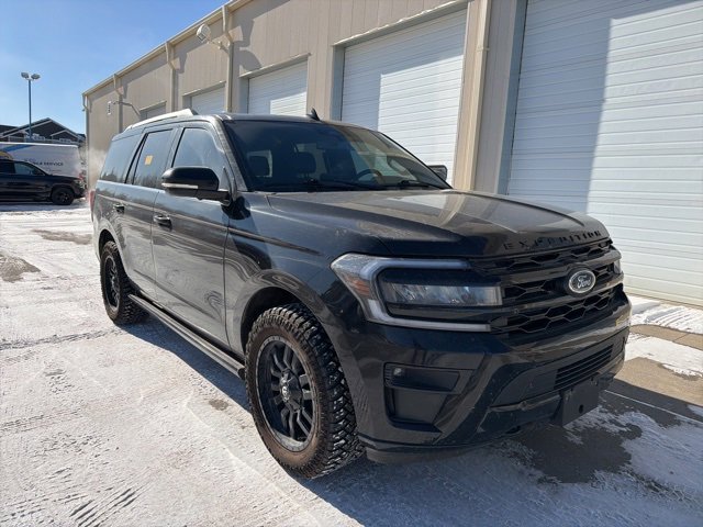 Certified 2022 Ford Expedition Limited image 2