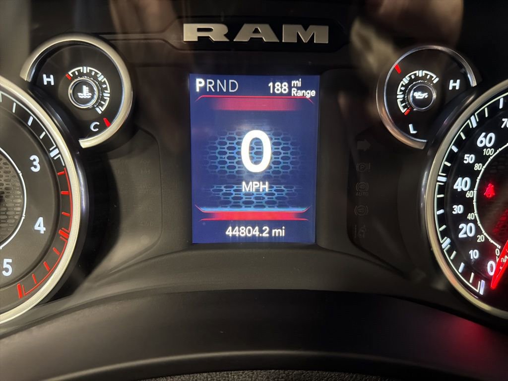 Used 2024 RAM 2500 Tradesman w/ Chrome Appearance Group AWD/4WD image 9
