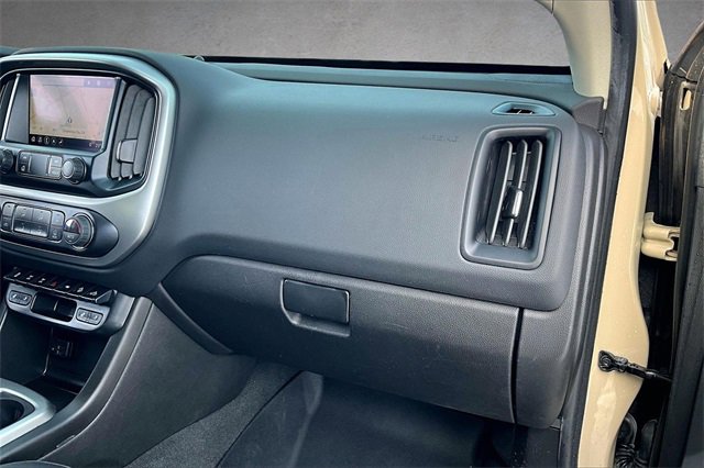 Used 2022 Chevrolet Colorado ZR2 w/ ZR2 Dusk Special Edition image 16