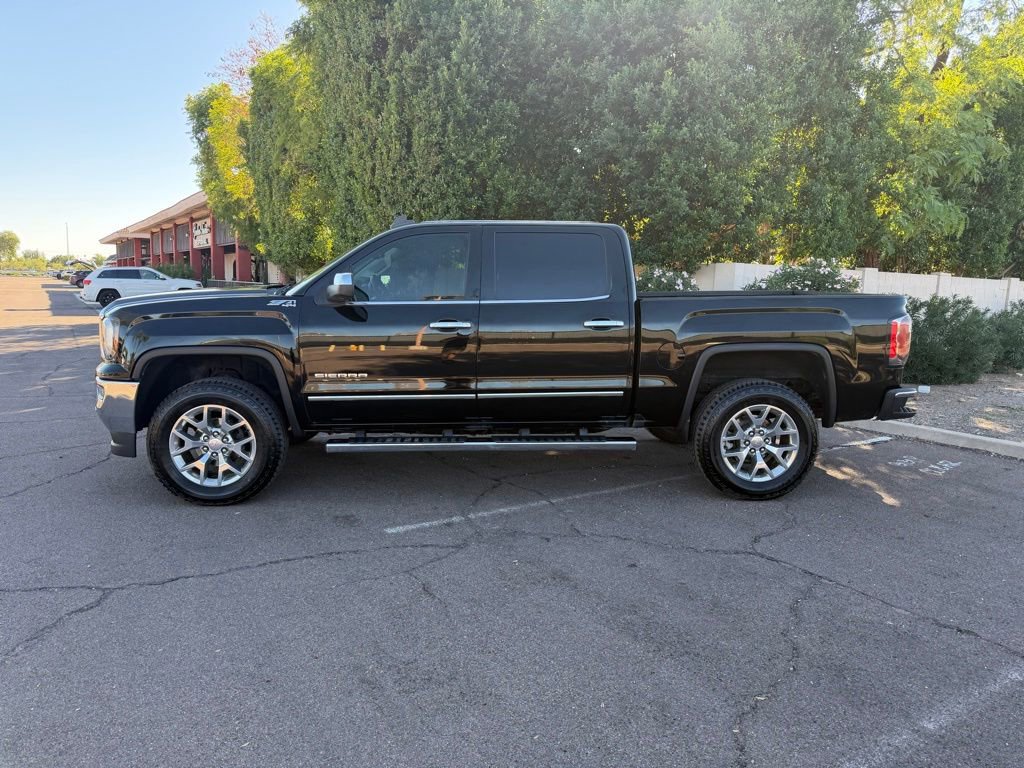 Used 2018 GMC Sierra 1500 SLT w/ SLT Premium Package image 5