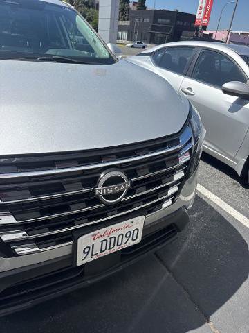 Certified 2024 Nissan Rogue SV FWD image 1