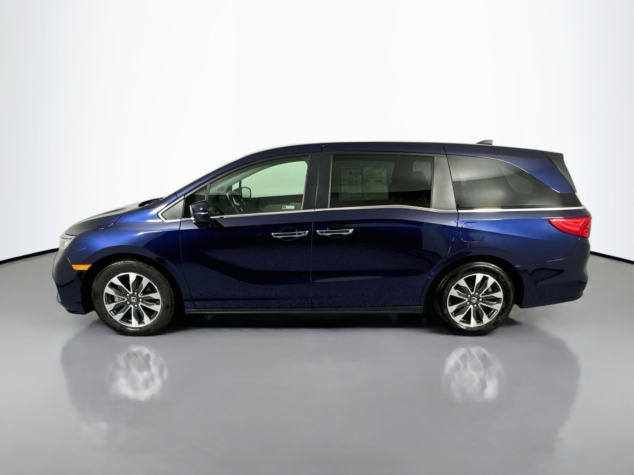 Certified 2023 Honda Odyssey EX-L image 8