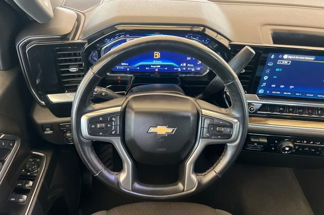 Used 2025 Chevrolet Silverado 1500 LT AWD/4WD image 14