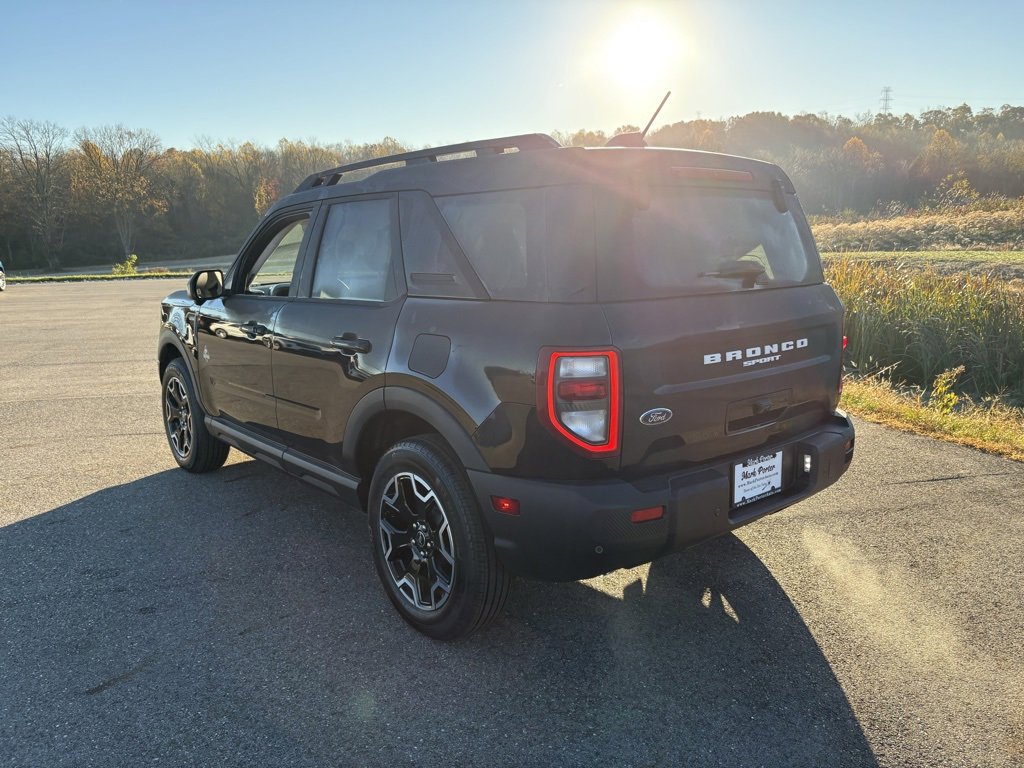 New 2025 Ford Bronco Sport Outer Banks w/ Outer Banks Tech Package+ image 3