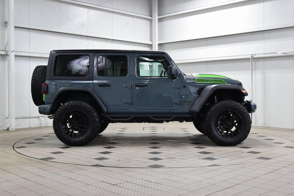 Used 2024 Jeep Wrangler Unlimited Rubicon w/ Safety Group AWD/4WD image 8