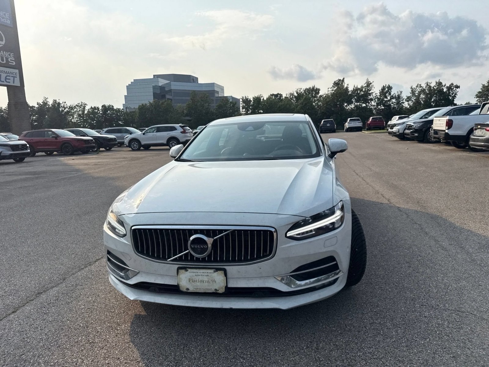 Used 2017 Volvo S90 T6 Inscription w/ Vision Package AWD/4WD image 20