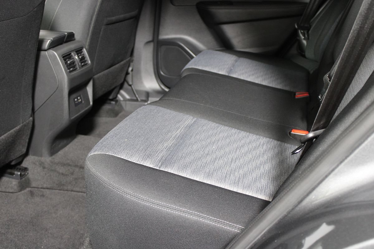 Used 2023 Nissan Rogue SV FWD image 23