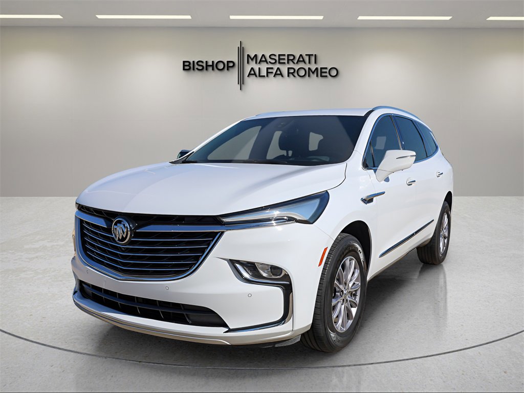 Used 2024 Buick Enclave Premium image 3