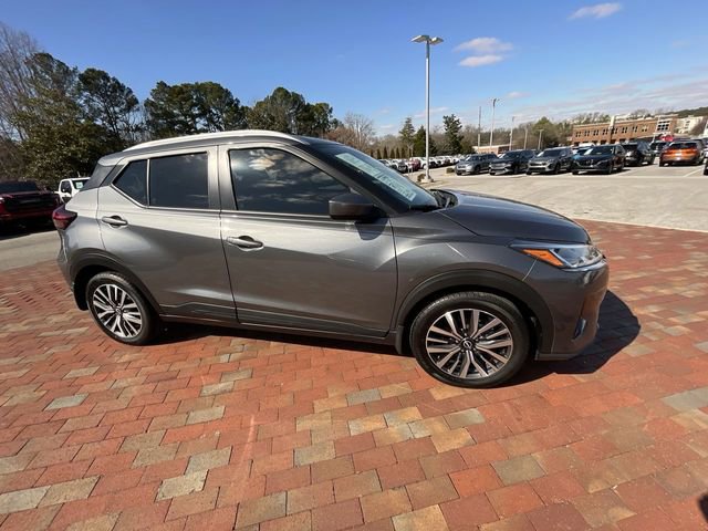 Used 2022 Nissan Kicks SV image 37