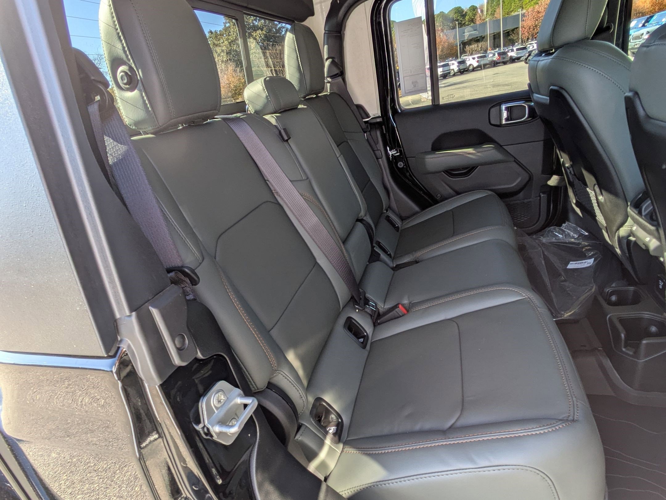 New 2026 Jeep Gladiator Mojave image 24