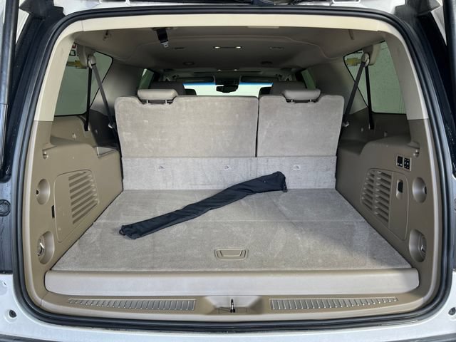 Used 2019 Chevrolet Suburban Premier w/ Max Trailering Package AWD/4WD image 25