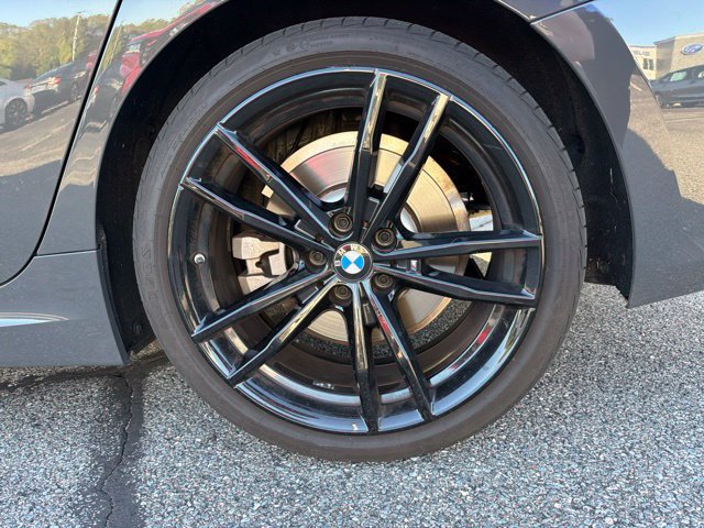 Used 2024 BMW 330i xDrive Sedan w/ M Sport Package AWD/4WD image 25