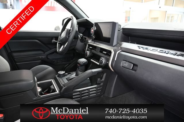 Certified 2025 Toyota Tacoma TRD Sport AWD/4WD image 14