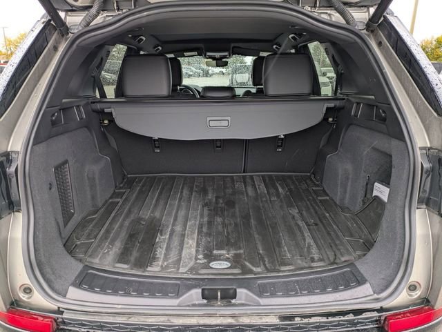 Used 2024 Land Rover Discovery Sport Dynamic SE image 16