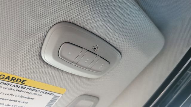 Certified 2023 Jeep Grand Cherokee L Limited w/ Trailer Tow Group (B) image 8