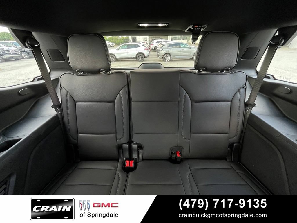 Used 2026 GMC Yukon Denali w/ Advanced Technology Package AWD/4WD image 26