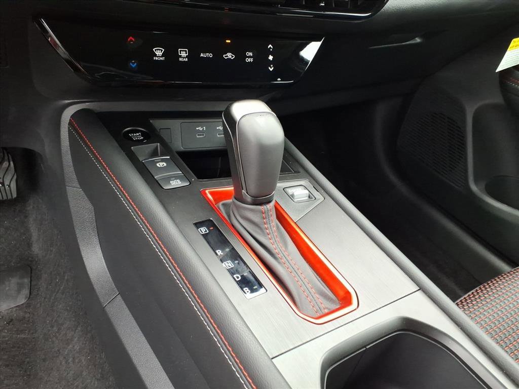 New 2026 Nissan Kicks SR image 10