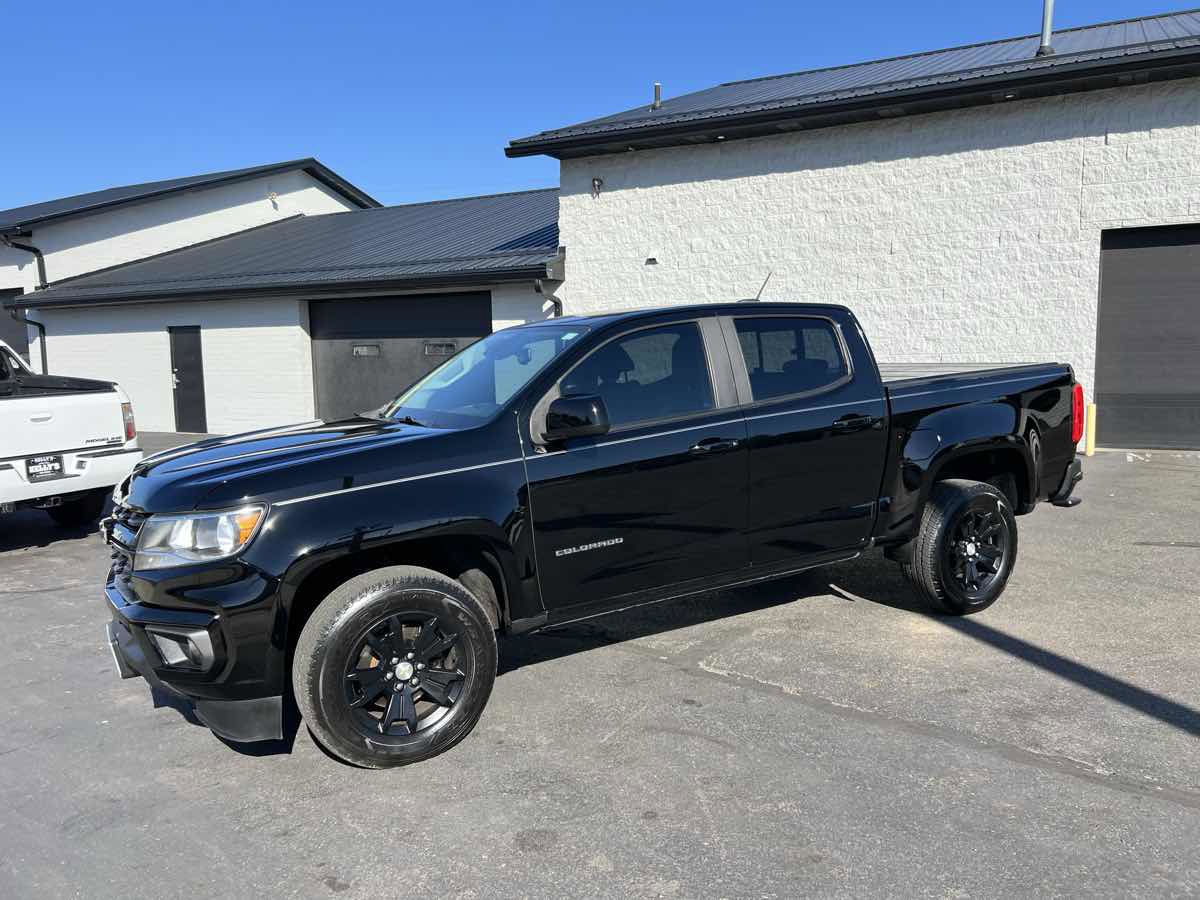 Used 2021 Chevrolet Colorado LT w/ Safety Package image 2