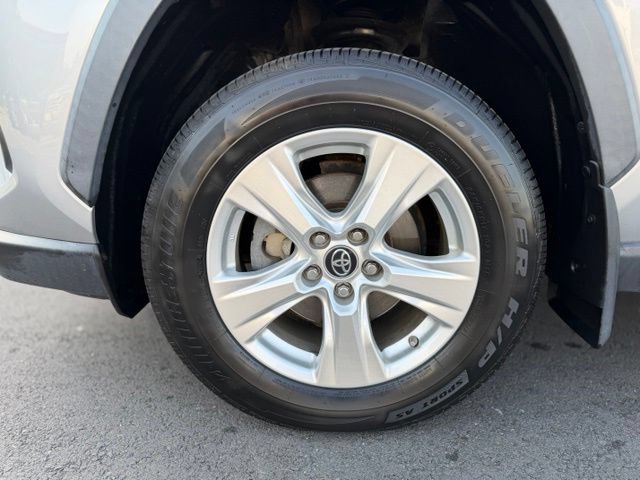 Used 2019 Toyota RAV4 LE w/ All Weather Liner Package AWD/4WD image 25