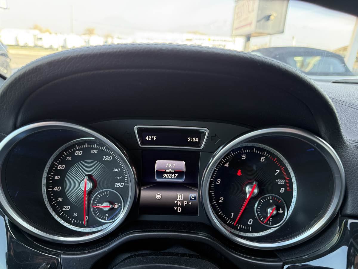 Used 2019 Mercedes-Benz GLS 450 4MATIC image 19