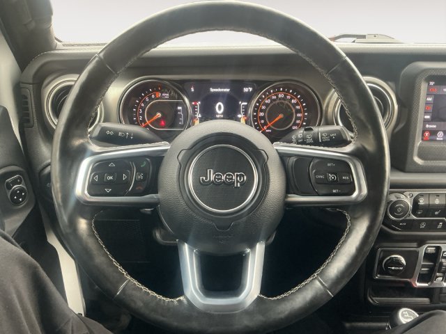 Used 2019 Jeep Wrangler Unlimited Sahara w/ Cold Weather Group AWD/4WD image 13