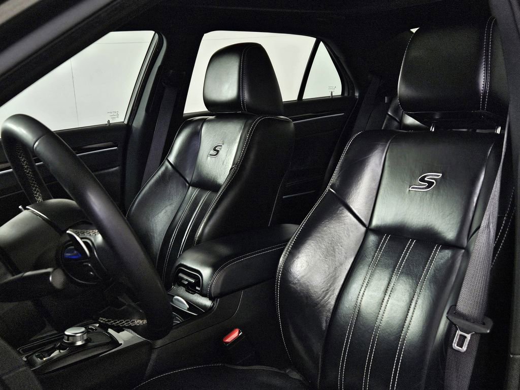 Used 2023 Chrysler 300 S RWD image 25