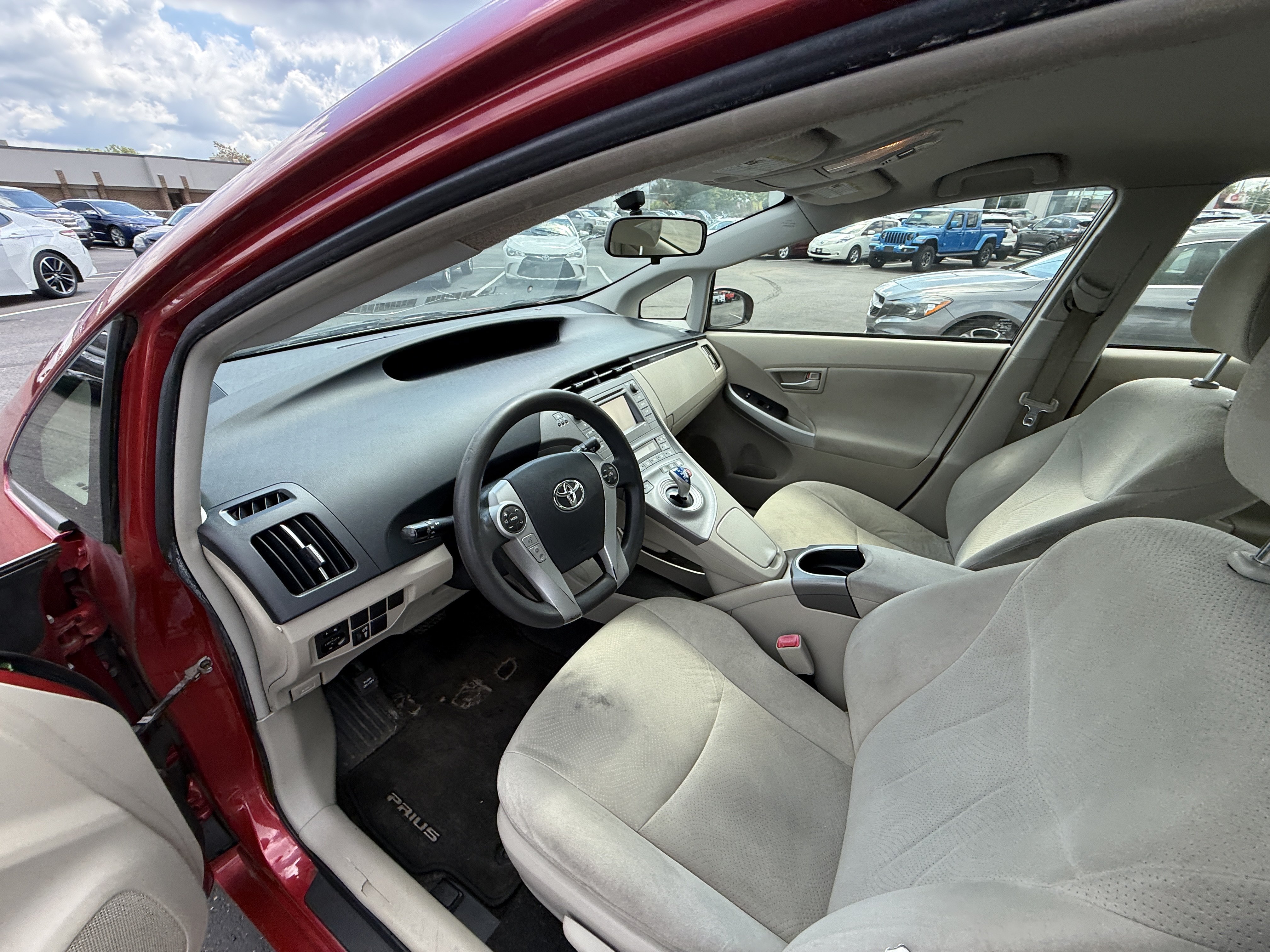 Used 2012 Toyota Prius Three FWD image 6