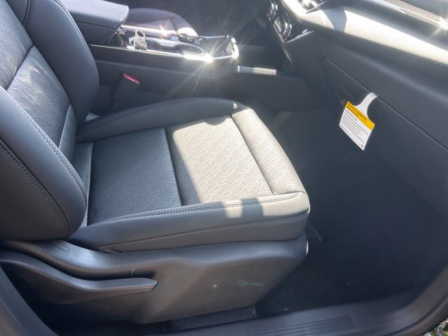 New 2027 Chevrolet Equinox LT w/ Convenience Package II AWD/4WD image 15