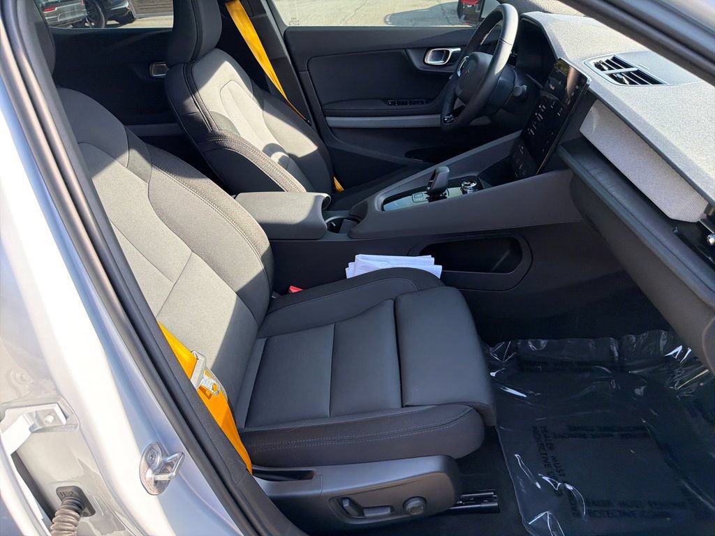 Used 2023 Polestar Polestar 2 w/ Pilot Pack AWD/4WD image 13