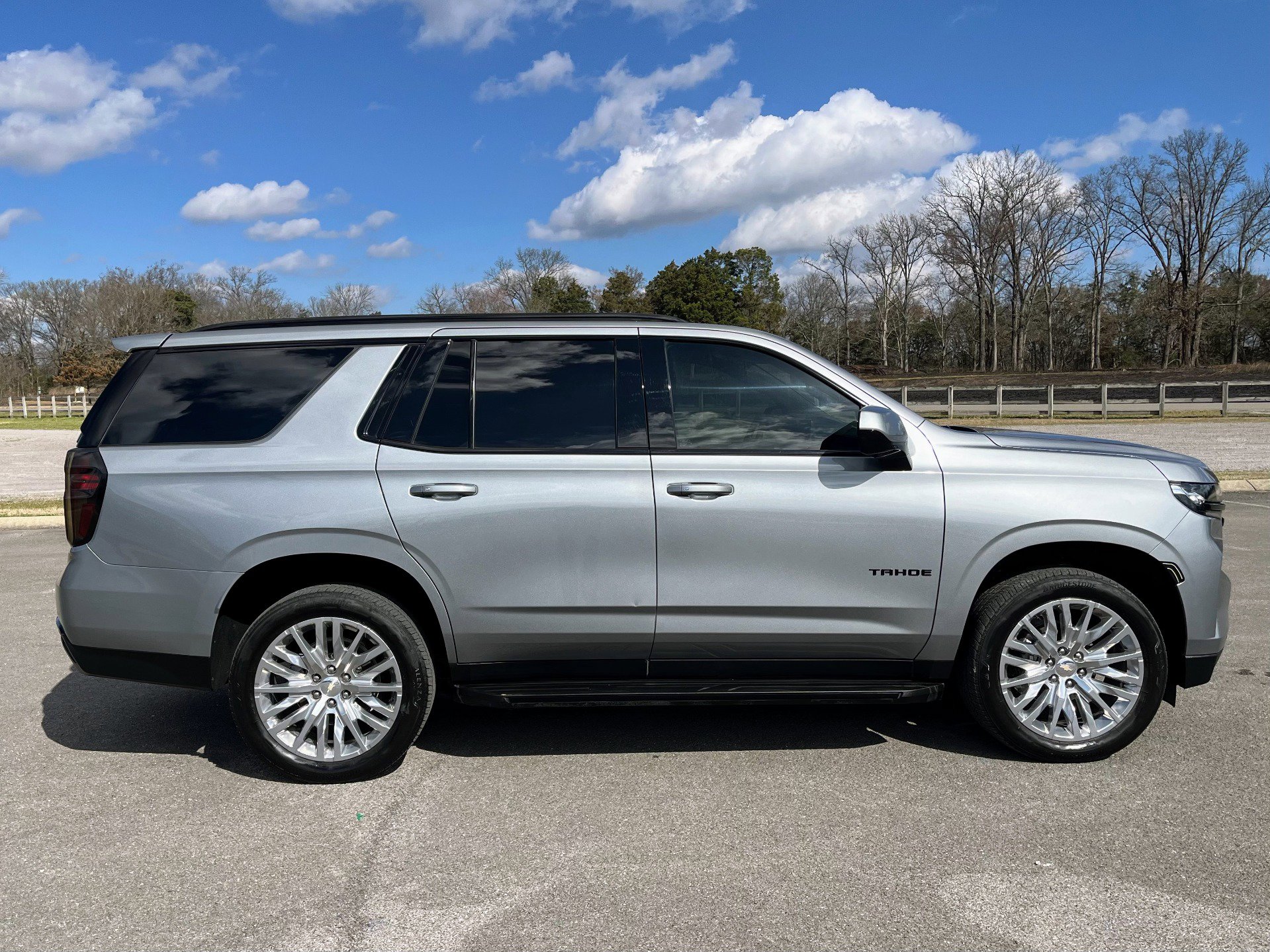 Used 2023 Chevrolet Tahoe RST AWD/4WD image 8