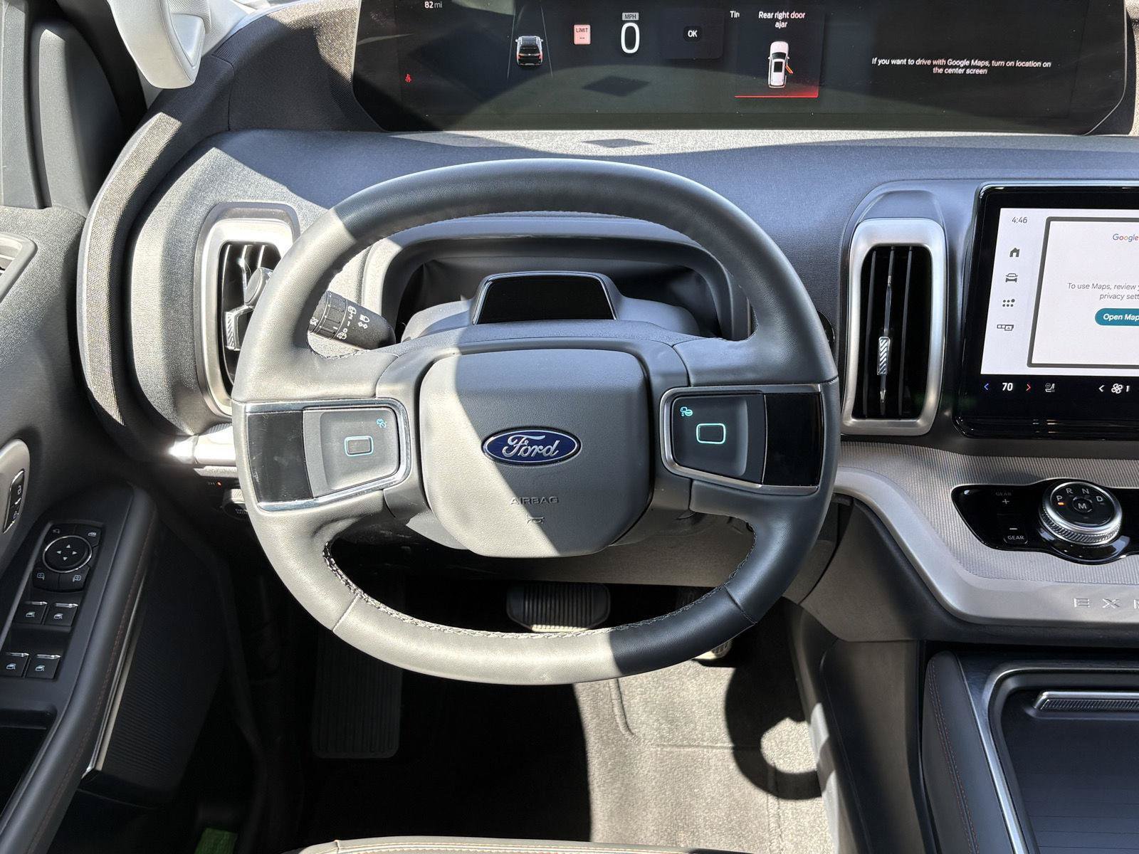 Used 2025 Ford Expedition Active AWD/4WD image 8
