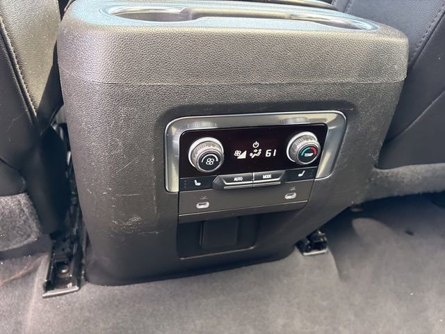 Used 2022 Chevrolet Tahoe RST w/ Luxury Package AWD/4WD image 19