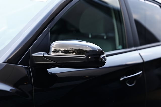 Used 2023 Hyundai Kona SE w/ Cargo Package FWD image 11