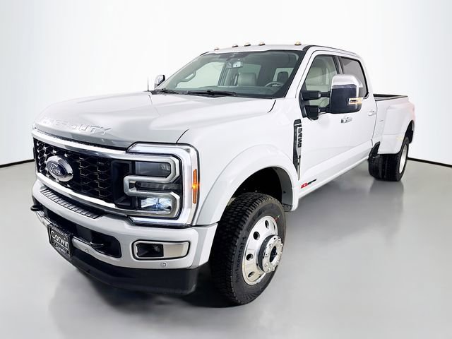 New 2026 Ford F450 Platinum w/ Platinum Plus Package image 3