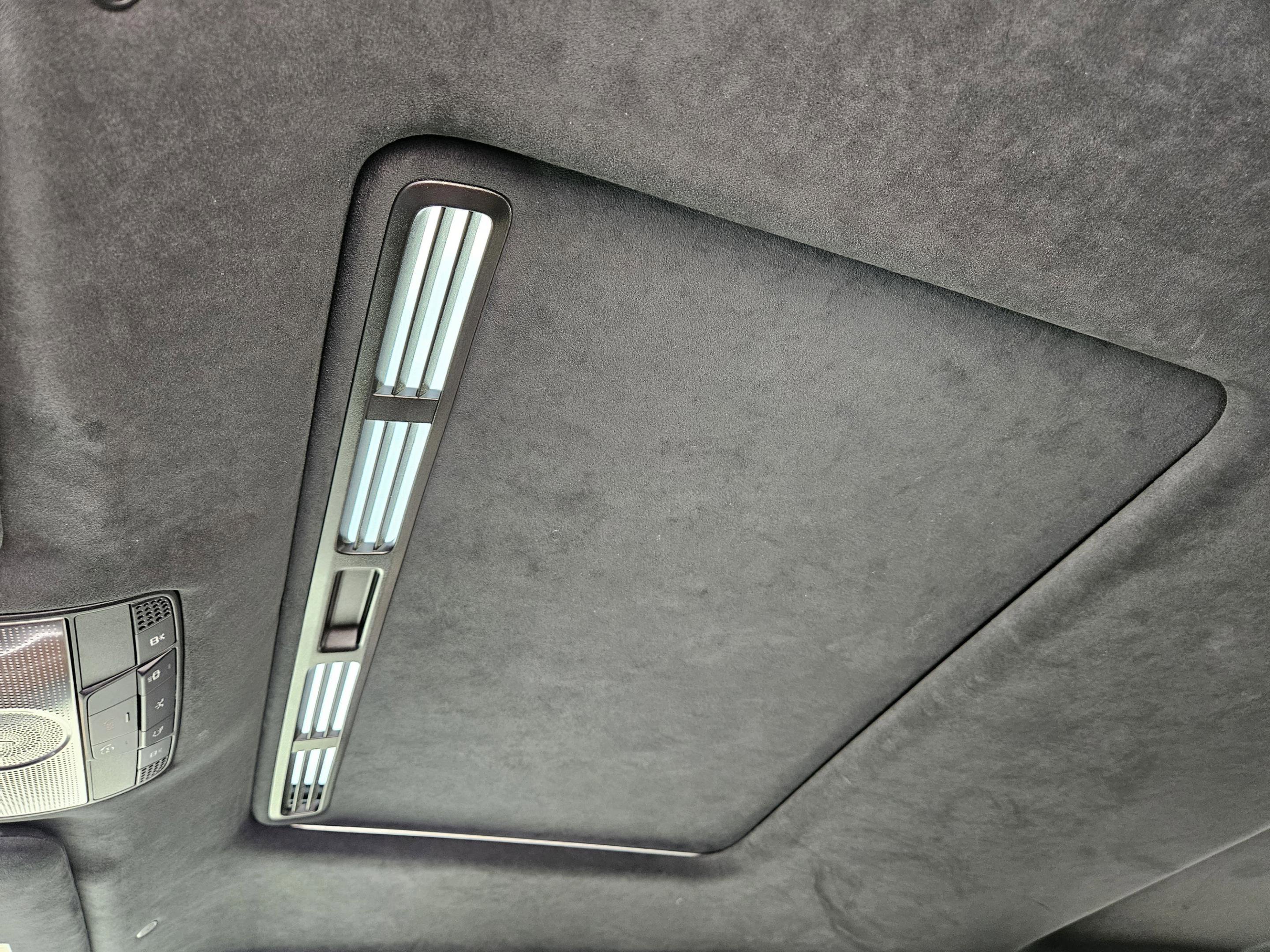 Used 2024 Mercedes-Benz G 63 AMG AMG G 63 image 31