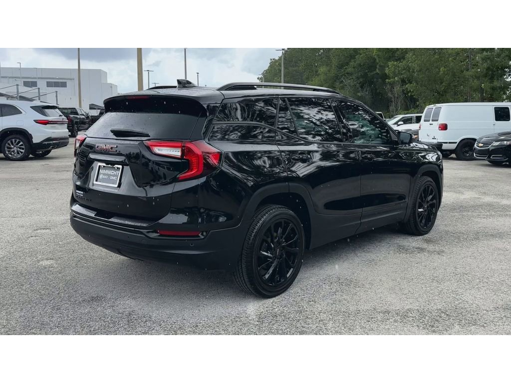 Certified 2023 GMC Terrain SLT w/ Elevation Edition FWD image 8