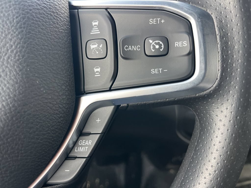 New 2026 RAM 5500 Tradesman AWD/4WD image 17