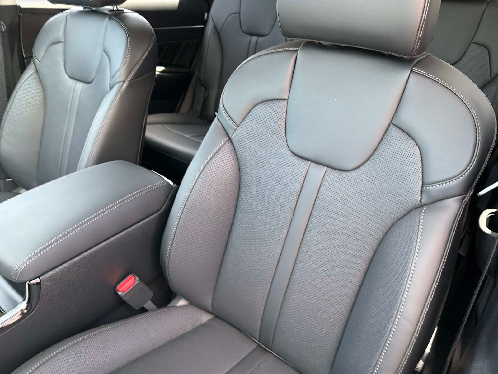 New 2026 Kia Sorento SX AWD/4WD image 17
