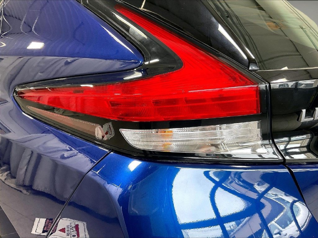 Certified 2025 Nissan Leaf SV Plus FWD image 33