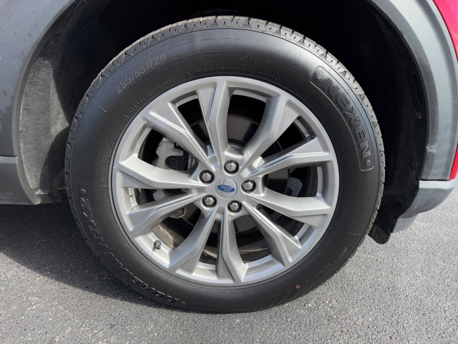 Used 2021 Ford Explorer Limited image 43