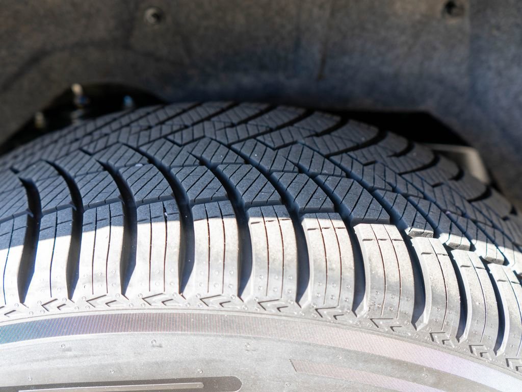 Used 2026 Nissan Armada SL w/ Captain's Chari Seat Package AWD/4WD image 33