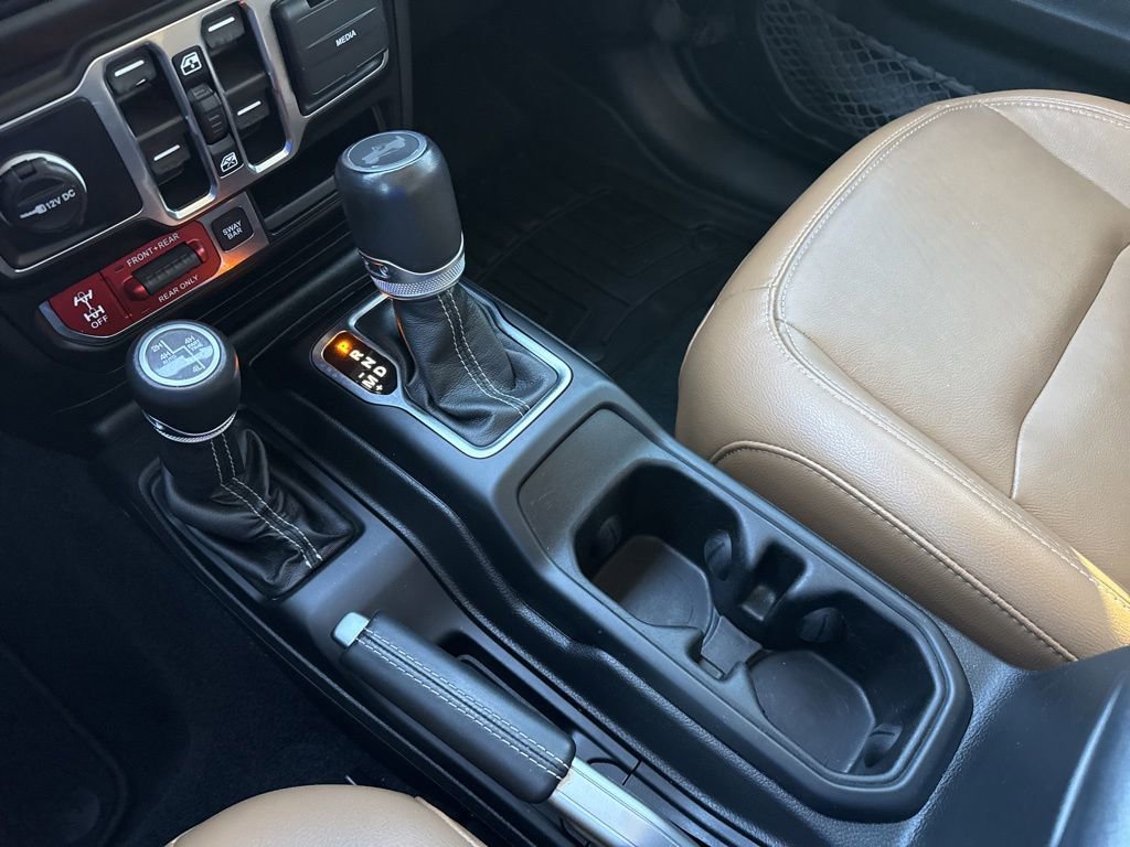 Used 2022 Jeep Wrangler Unlimited Rubicon 4xe image 23