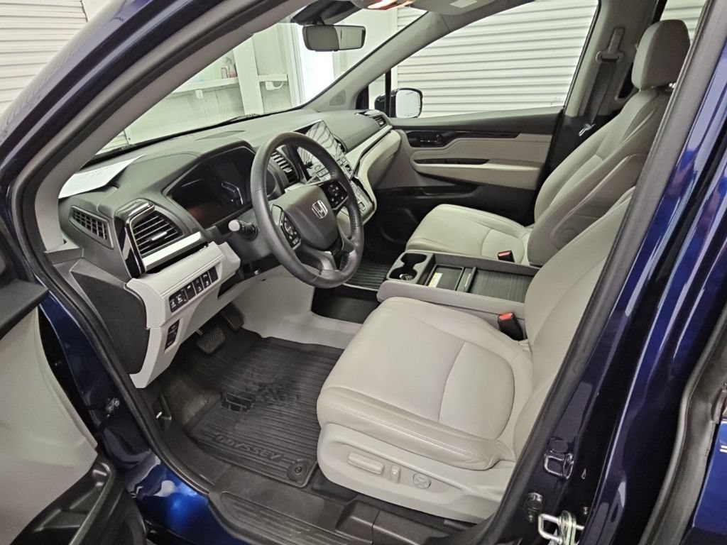 Used 2019 Honda Odyssey Elite image 11