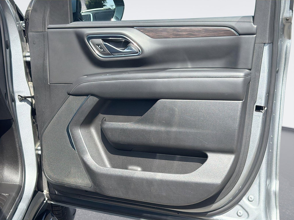 Used 2023 Chevrolet Tahoe LS RWD image 28