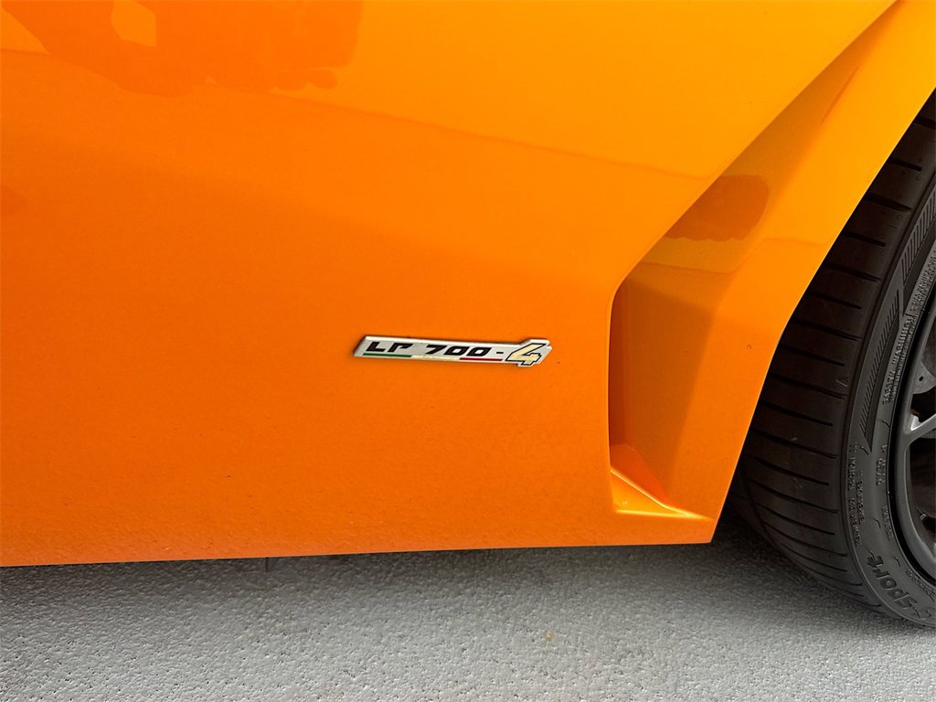 Used 2016 Lamborghini Aventador LP 700-4 image 25
