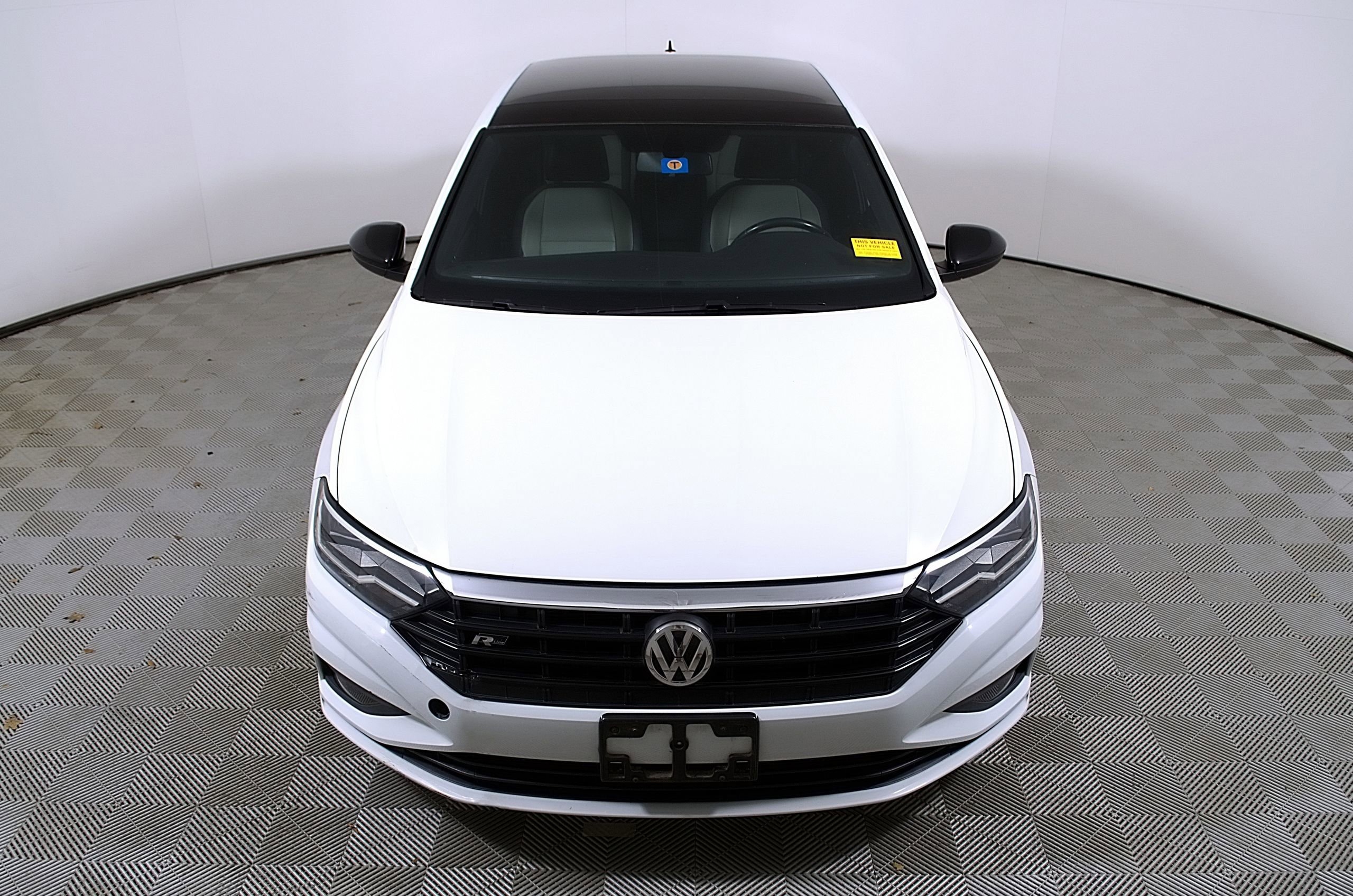 Used 2019 Volkswagen Jetta R-Line image 4